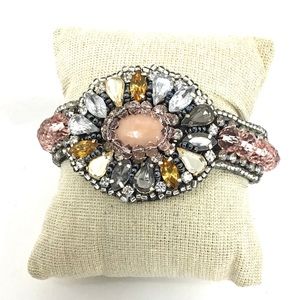 SALE❗️CRYSTAL& BEADED BRACELET HOLIDAY GIFT